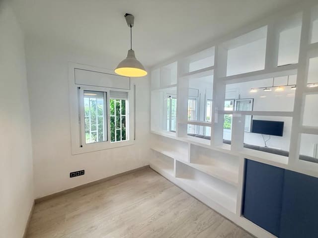 2 sovrum Lägenhet till salu i Castelldefels - 315 000 € (Ref: 10038945)