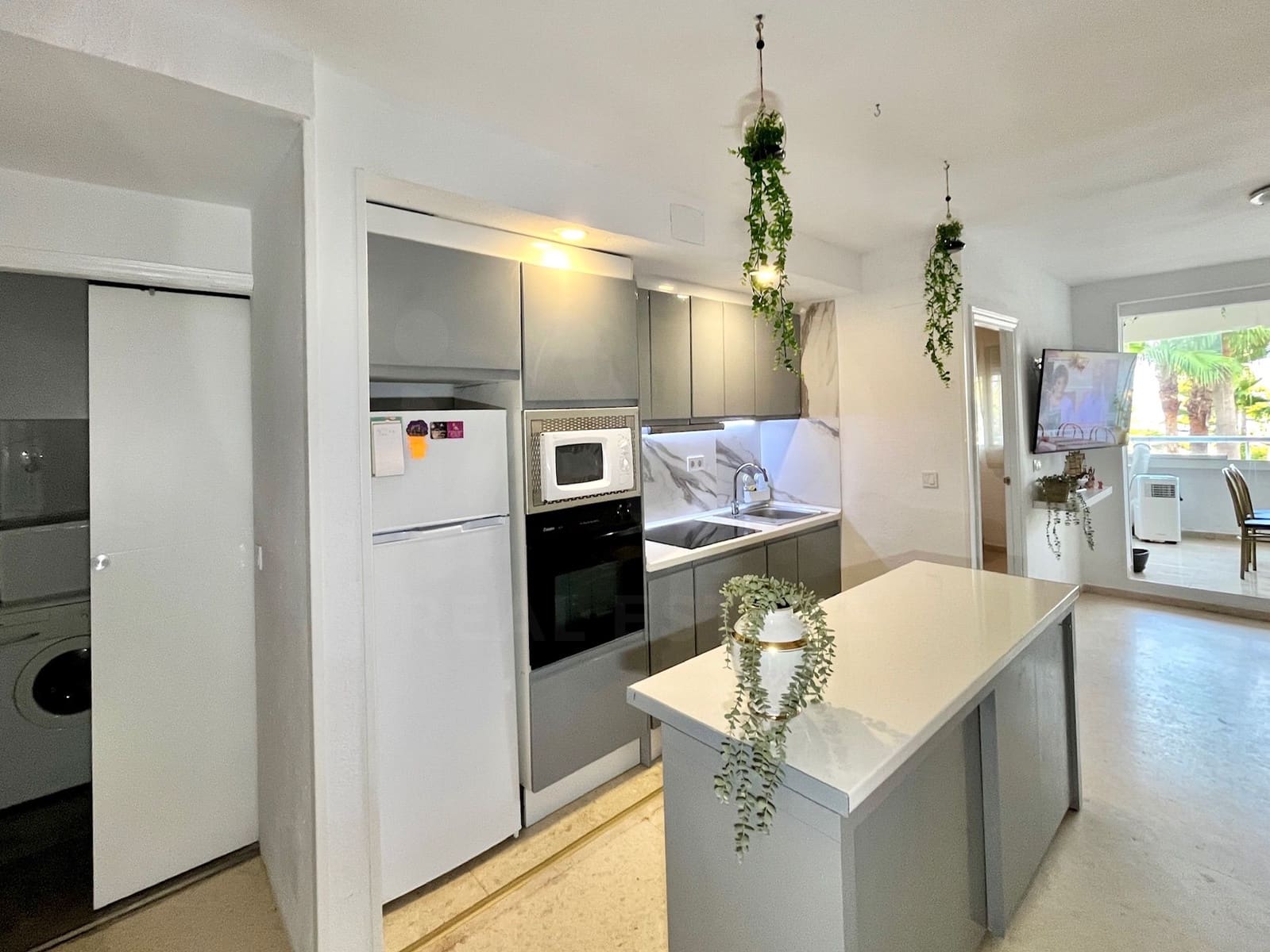 3 soverom Leilighet til salgs i Oropesa  med svømmebasseng - € 199 000 (Ref: 10038946)