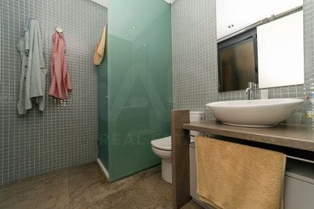 5 soverom Leilighet til salgs i Leon by med garasje - € 850 000 (Ref: 10039322)