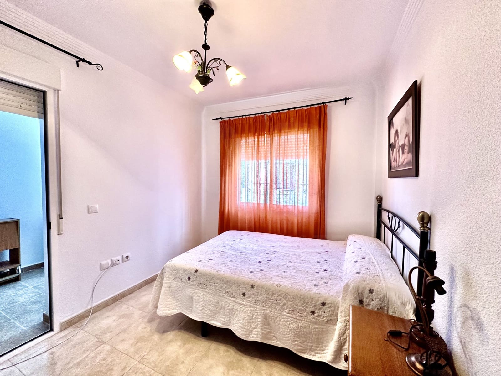 4 slaapkamer Rijtjeshuis te koop in Lepe - € 197.000 (Ref: 10039325)