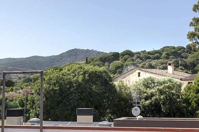4 slaapkamer Penthouse te koop in Arenys de Munt - € 350.000 (Ref: 10039326)