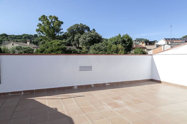 4 slaapkamer Penthouse te koop in Arenys de Munt - € 350.000 (Ref: 10039326)