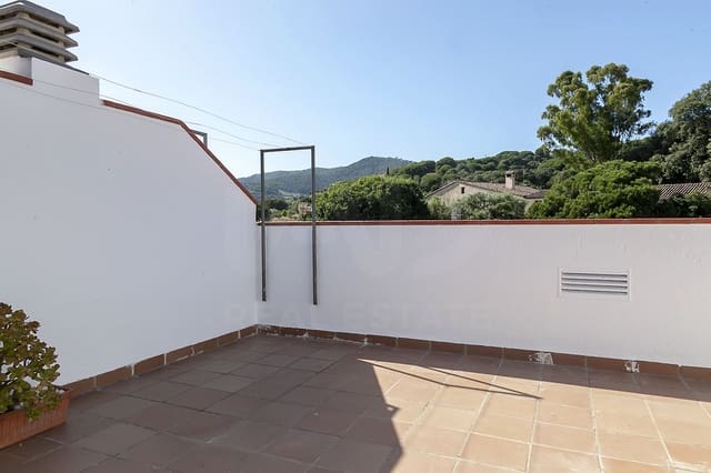 4 slaapkamer Penthouse te koop in Arenys de Munt - € 350.000 (Ref: 10039326)