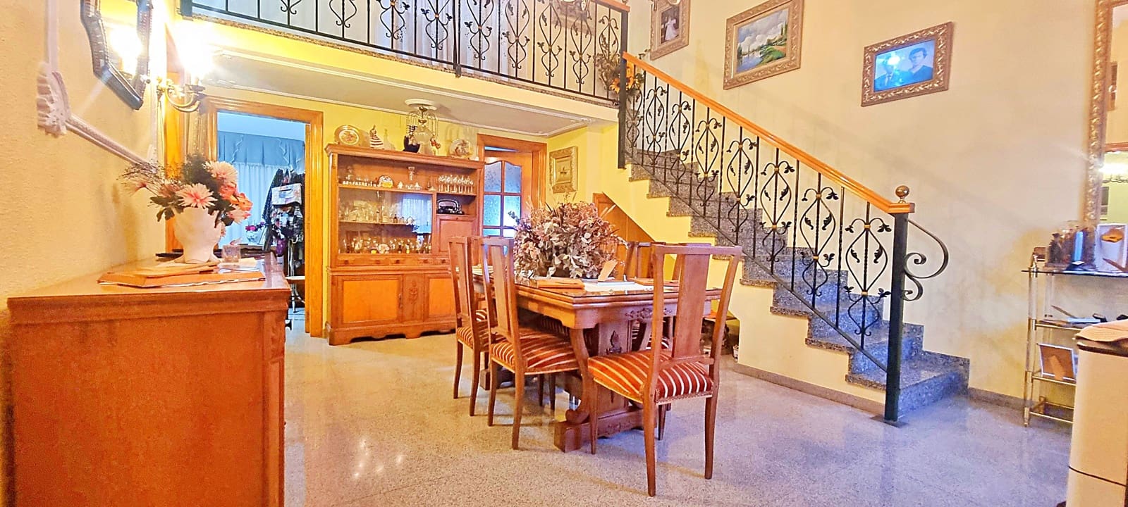 3 sovrum Radhus till salu i Alicante stad - 295 000 € (Ref: 10039330)