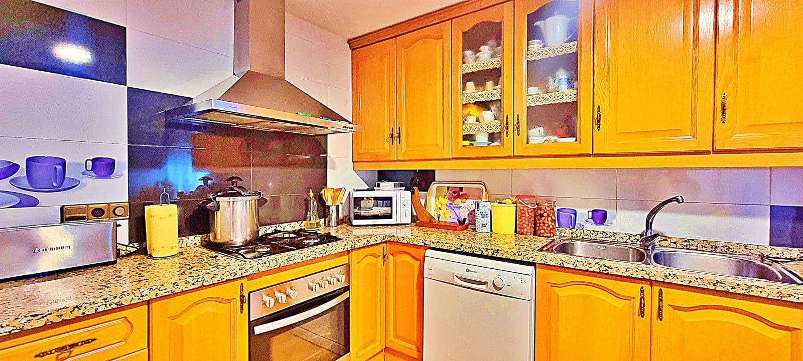 3 sovrum Radhus till salu i Alicante stad - 295 000 € (Ref: 10039330)