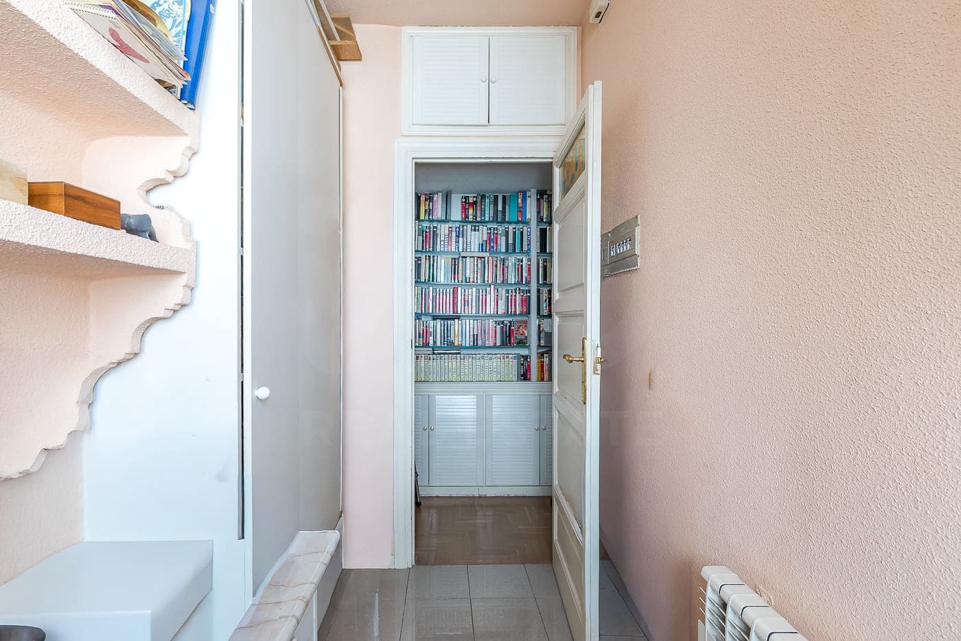 4 bedroom Apartment for sale in Madrid city - € 900,000 (Ref: 10039331)