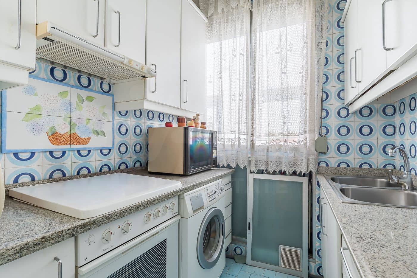 4 bedroom Apartment for sale in Madrid city - € 900,000 (Ref: 10039331)