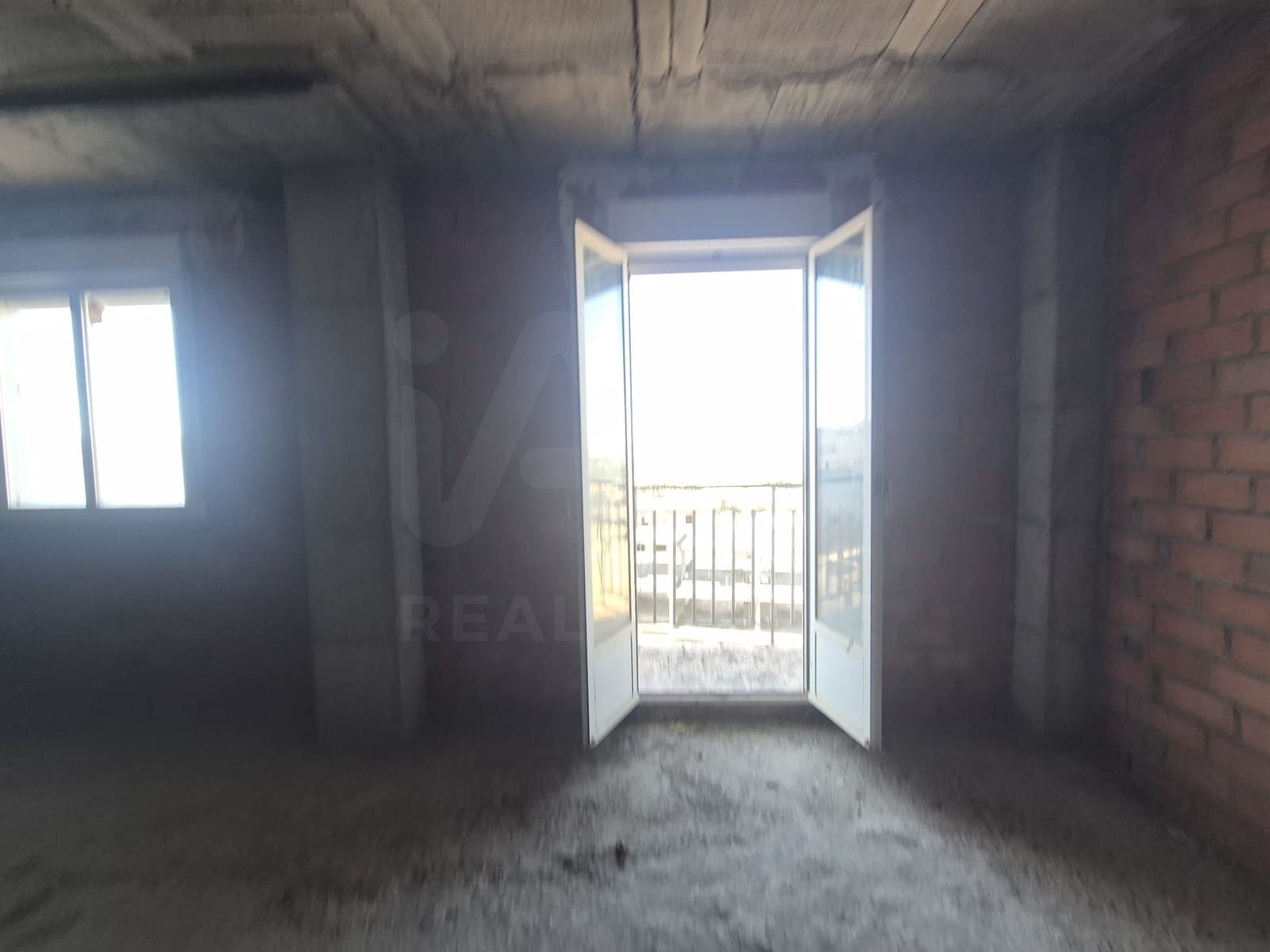 Erhverv til salg i Guijuelo - € 190.000 (Ref: 10039338)