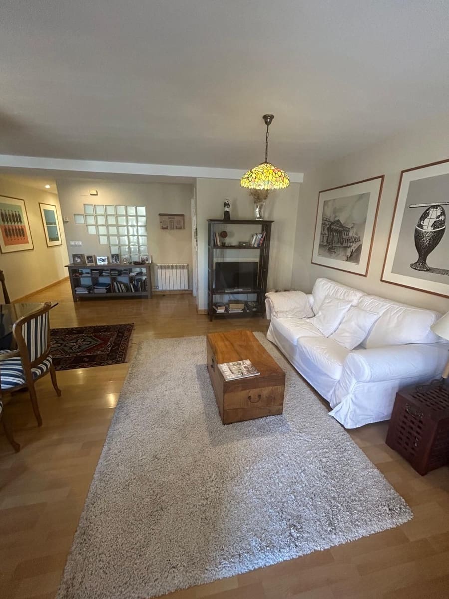 3 sypialnia Apartament na sprzedaż w Miasto Leon - 215 000 € (Ref: 10039339)