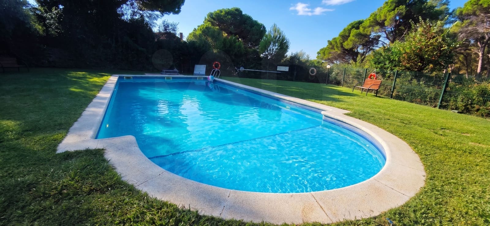 4 quarto Moradia em Banda para venda em Torroella de Montgri com piscina garagem - 385 000 € (Ref: 10040259)