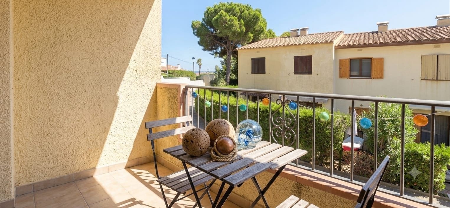 3 soveværelse Rækkehus til salg i Torroella de Montgri med swimmingpool garage - € 280.000 (Ref: 10040260)