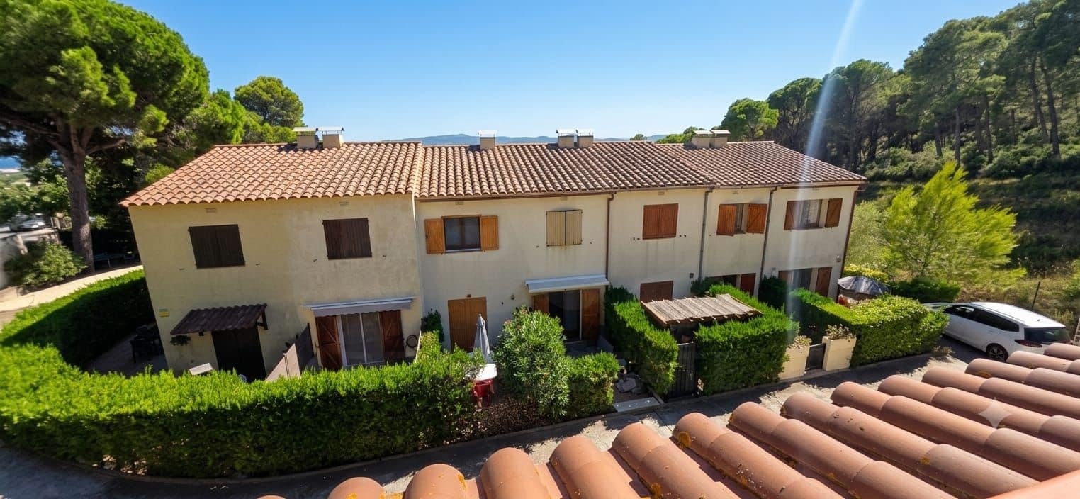 3 soveværelse Rækkehus til salg i Torroella de Montgri med swimmingpool garage - € 280.000 (Ref: 10040260)