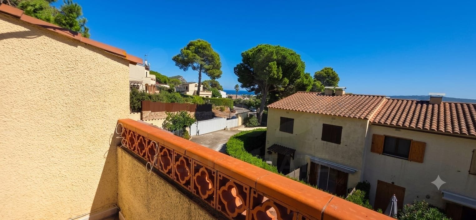 3 quarto Moradia em Banda para venda em Torroella de Montgri com piscina garagem - 280 000 € (Ref: 10040260)