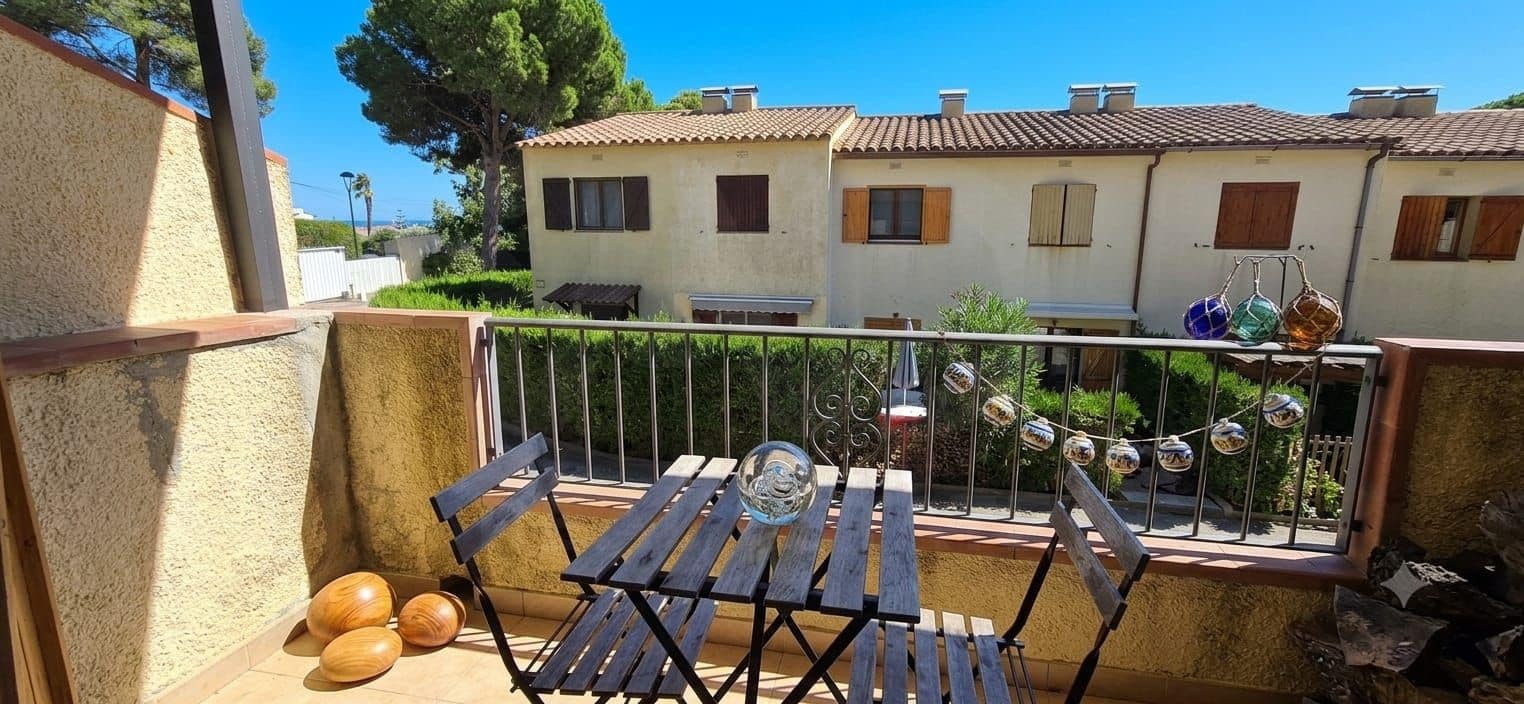 3 quarto Moradia em Banda para venda em Torroella de Montgri com piscina garagem - 280 000 € (Ref: 10040260)