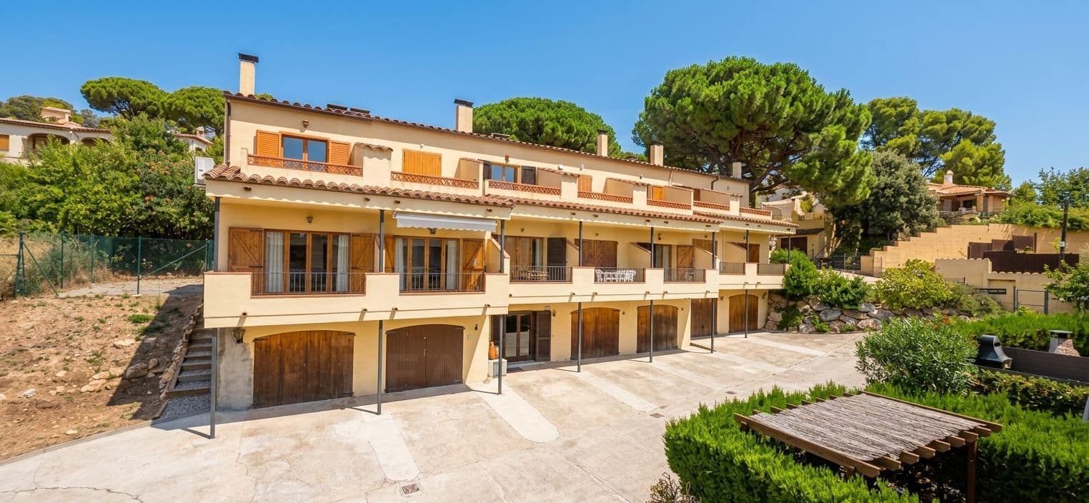 3 quarto Moradia em Banda para venda em Torroella de Montgri com piscina garagem - 280 000 € (Ref: 10040260)