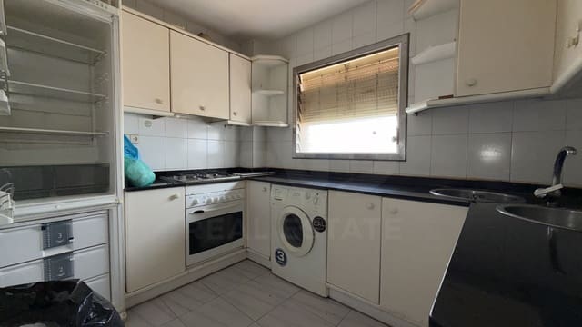 3 soveværelse Lejlighed til salg i Lleida by - € 135.000 (Ref: 10040264)
