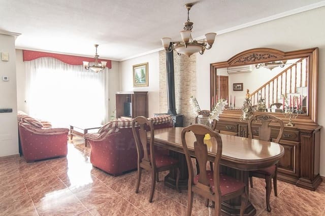 3 sypialnia Dom szeregowy na sprzedaż w La Murada - Los Vicentes, Orihuela z garażem - 173 000 € (Ref: 10040265)