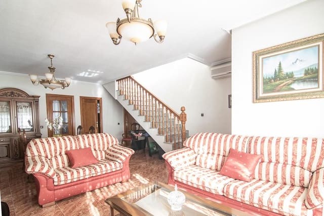 3 sypialnia Dom szeregowy na sprzedaż w La Murada - Los Vicentes, Orihuela z garażem - 173 000 € (Ref: 10040265)