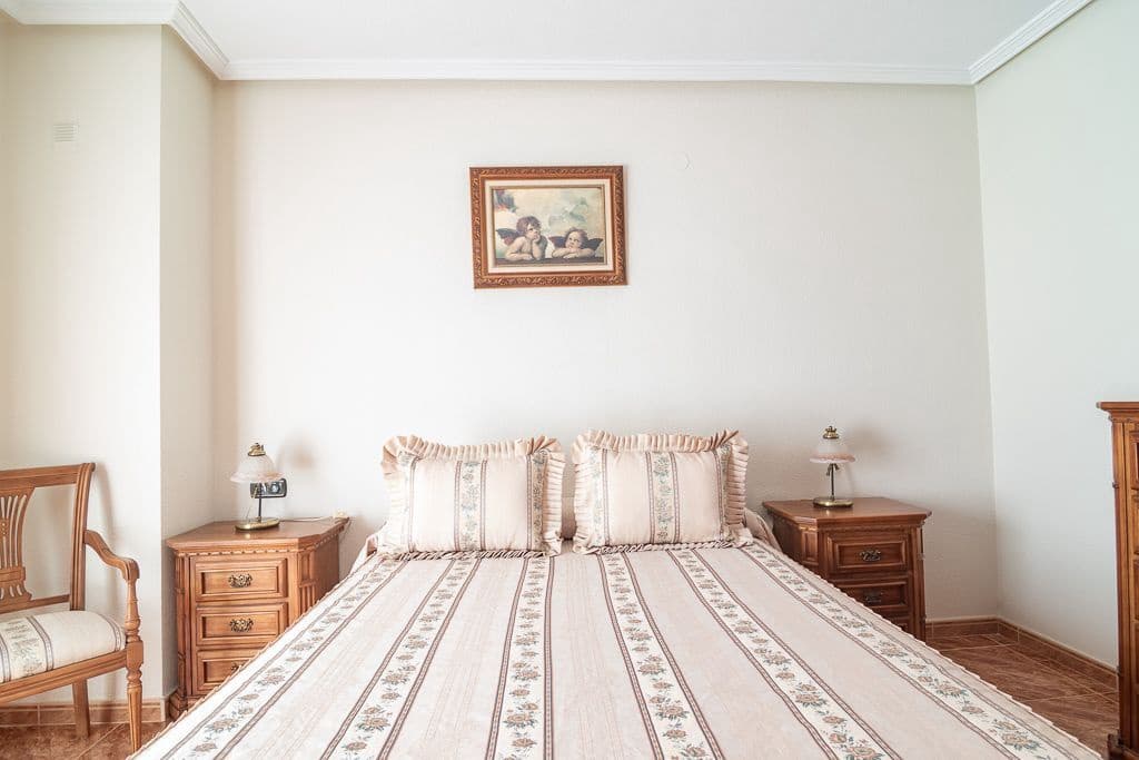3 sypialnia Dom szeregowy na sprzedaż w Orihuela z garażem - 173 000 € (Ref: 10040265)