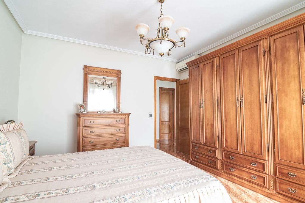 3 sypialnia Dom szeregowy na sprzedaż w Orihuela z garażem - 173 000 € (Ref: 10040265)