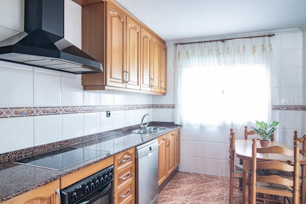 3 sypialnia Dom szeregowy na sprzedaż w Orihuela z garażem - 173 000 € (Ref: 10040265)