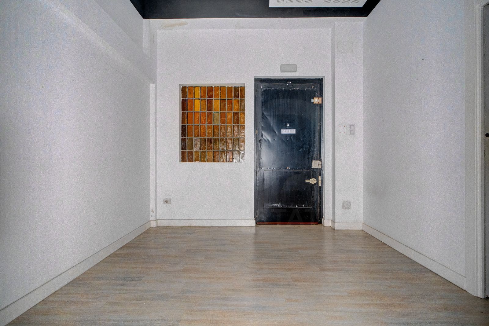 Erhverv til leje i Bilbao - € 650 (Ref: 10040271)