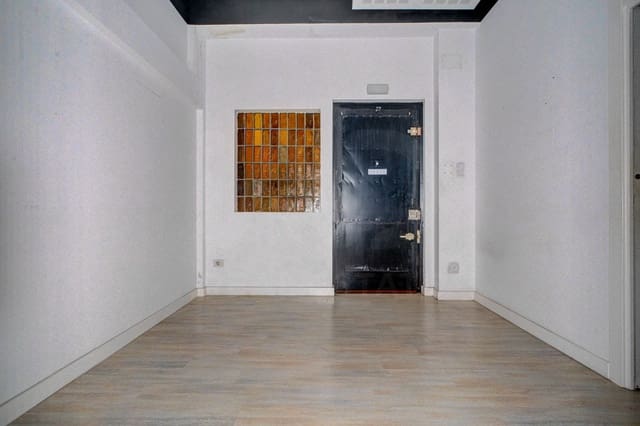 Erhverv til leje i Bilbao - € 650 (Ref: 10040271)