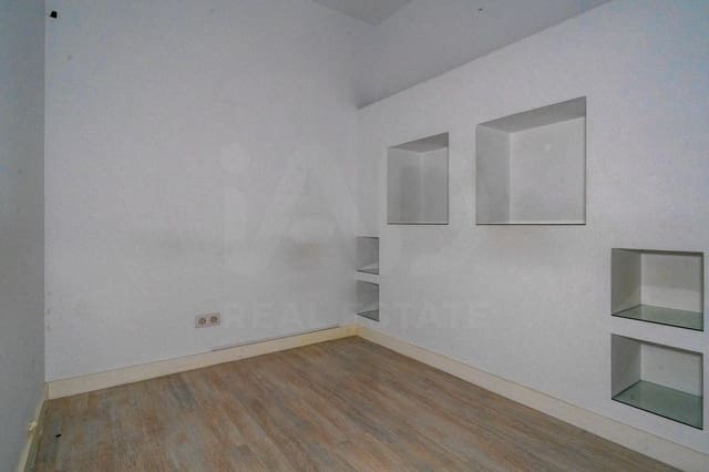 Erhverv til leje i Bilbao - € 650 (Ref: 10040271)