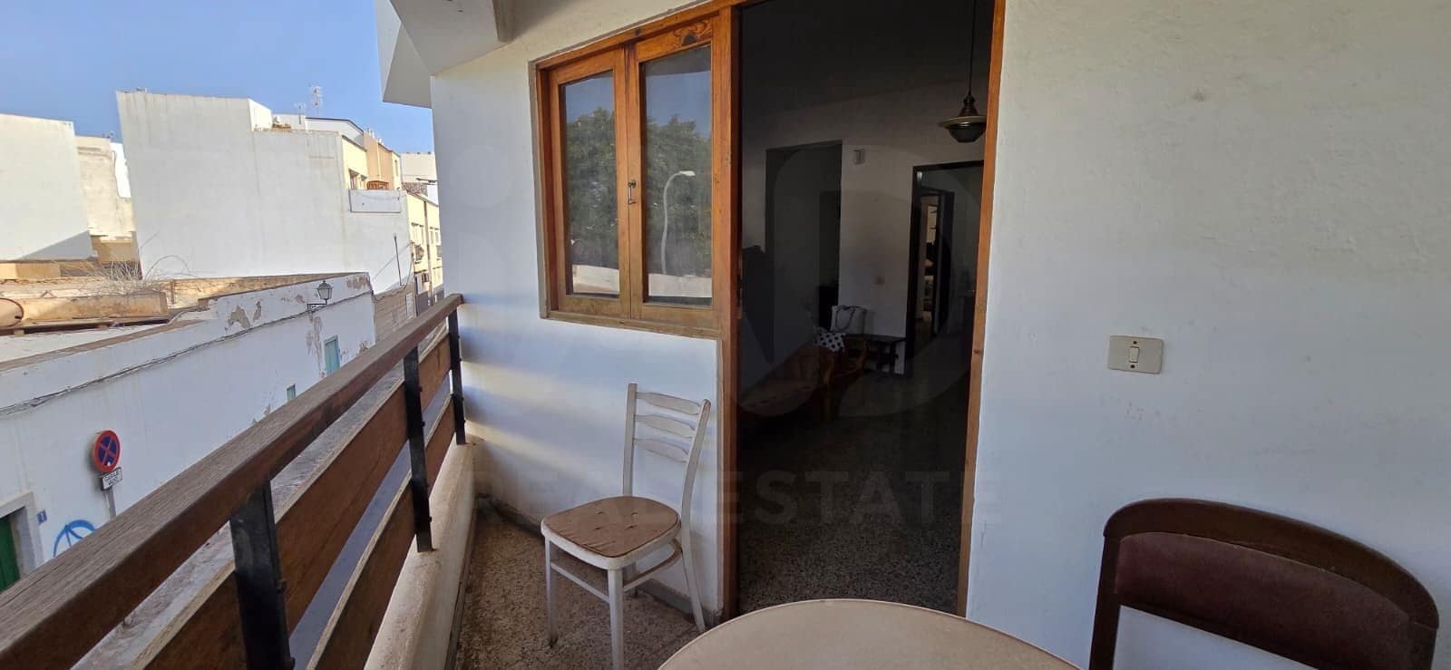14 quarto Comercial para venda em Arrecife com garagem - 548 000 € (Ref: 10040273)