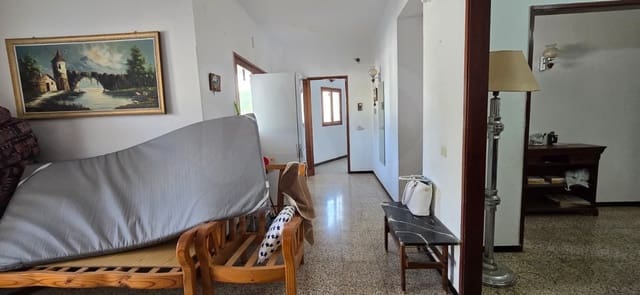 14 quarto Comercial para venda em Arrecife com garagem - 548 000 € (Ref: 10040273)