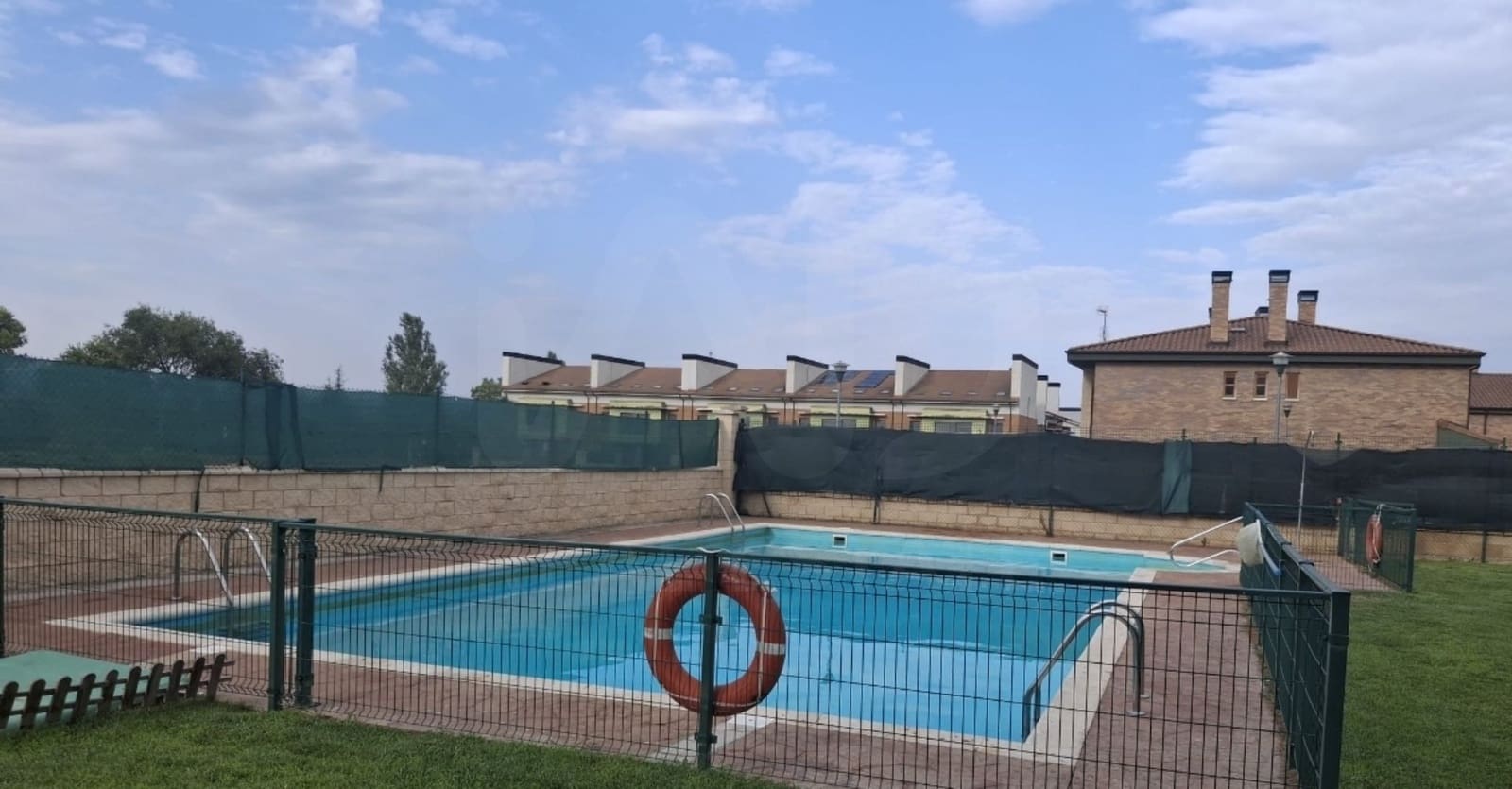 3 sovrum Radhus till salu i Miranda de Ebro med garage - 315 000 € (Ref: 10042041)