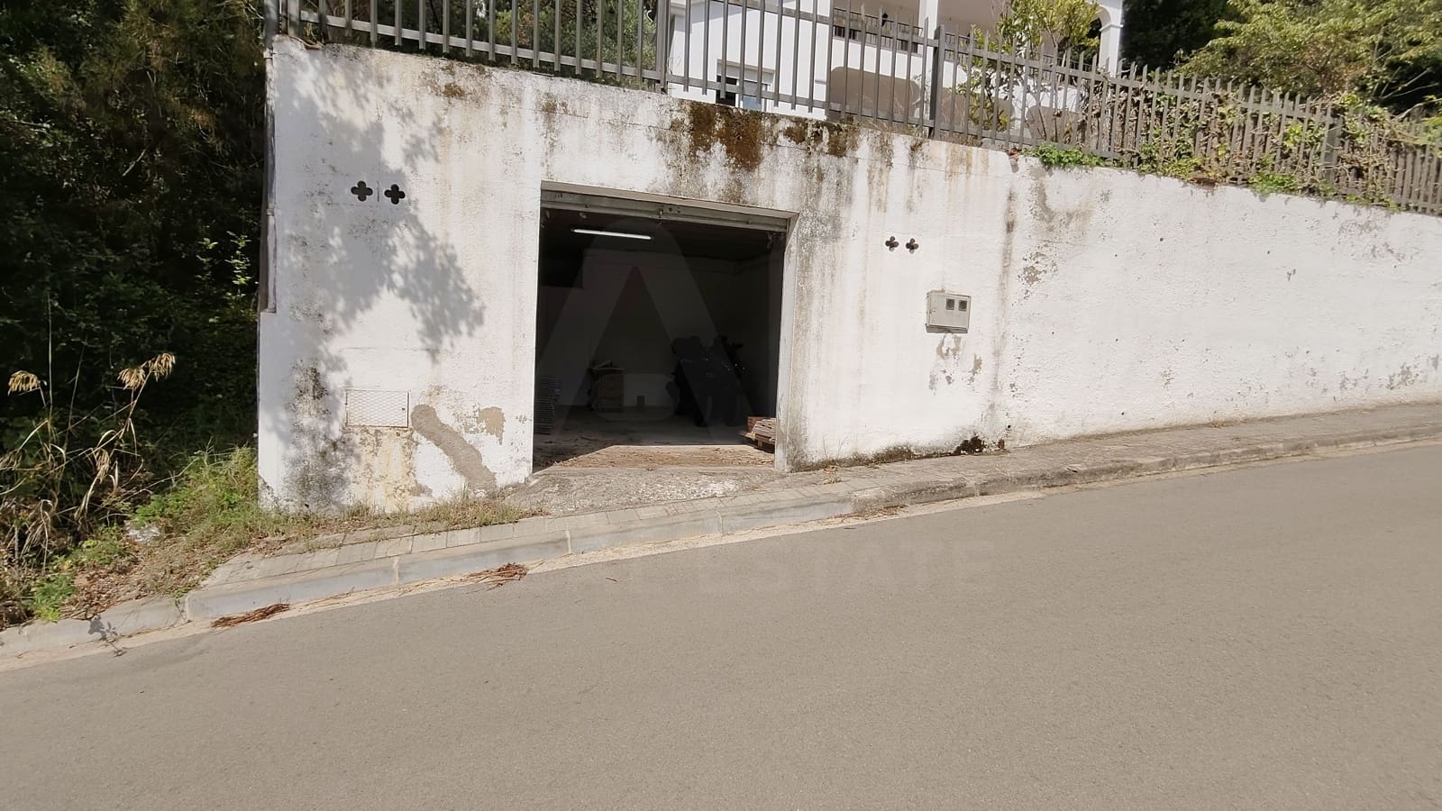 5 bedroom Townhouse for sale in Dosrius with garage - € 450,000 (Ref: 10042042)