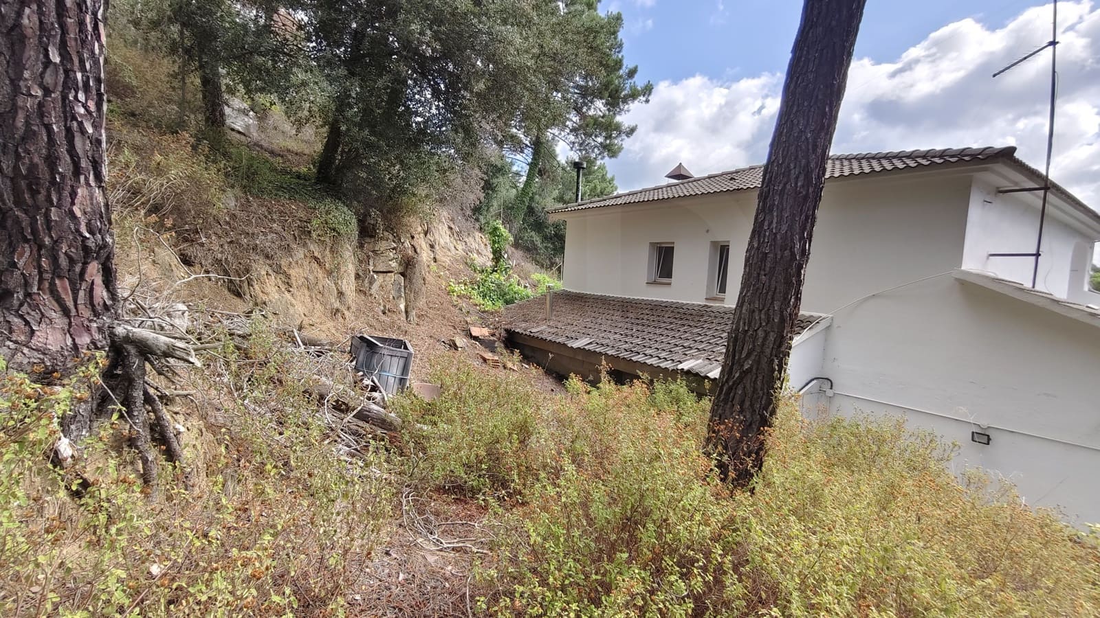 5 bedroom Townhouse for sale in Dosrius with garage - € 450,000 (Ref: 10042042)