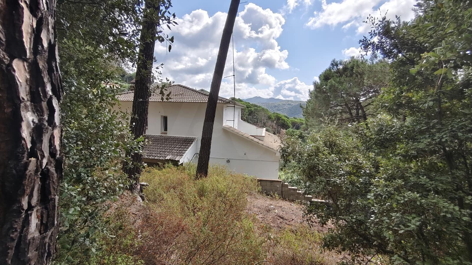 5 bedroom Townhouse for sale in Dosrius with garage - € 450,000 (Ref: 10042042)