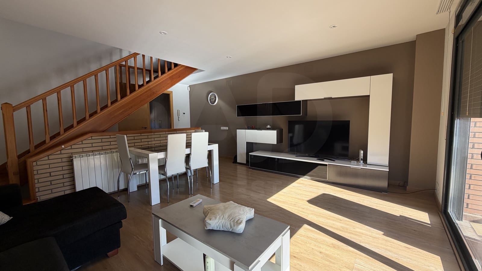 3 bedroom Townhouse for sale in Juneda with garage - € 220,000 (Ref: 10042047)