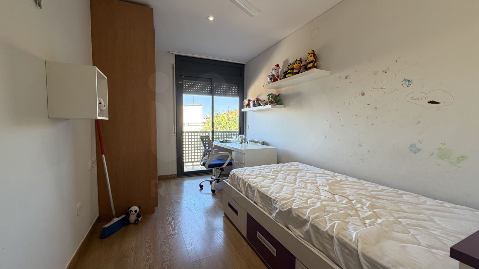 3 bedroom Townhouse for sale in Juneda with garage - € 220,000 (Ref: 10042047)