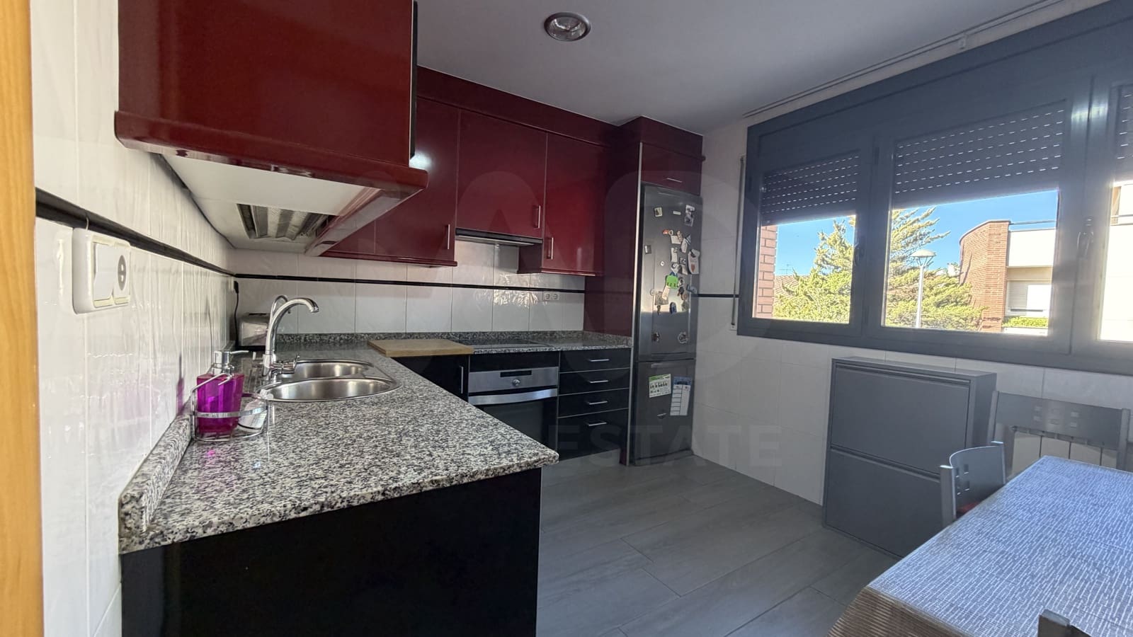 3 bedroom Townhouse for sale in Juneda with garage - € 220,000 (Ref: 10042047)