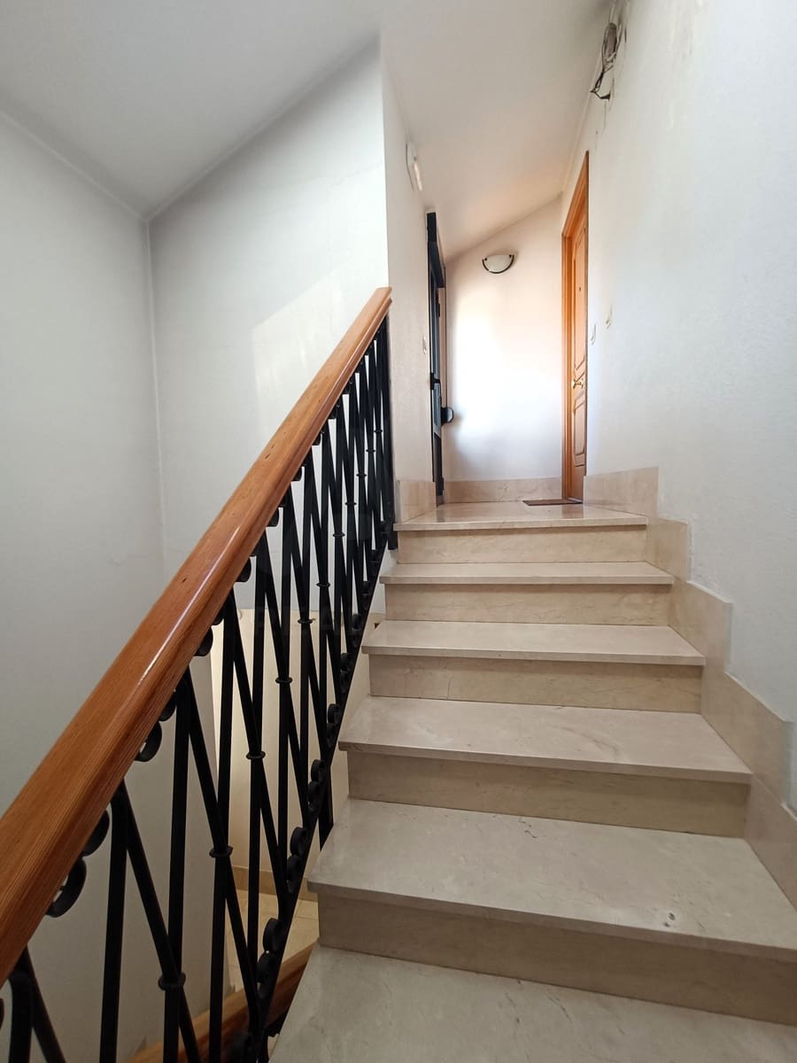 Local Commercial à vendre à Sahagun - 310 000 € (Ref: 10042052)