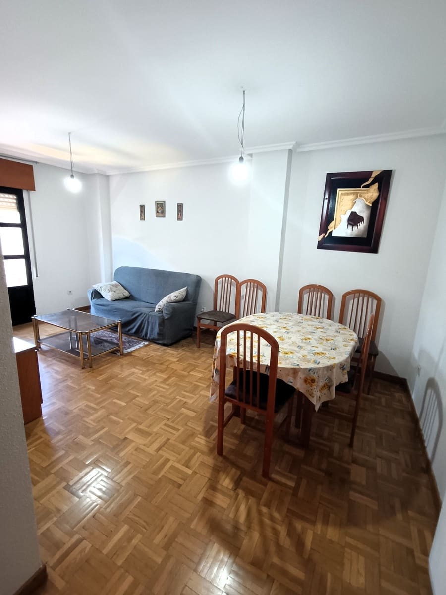 Local Commercial à vendre à Sahagun - 310 000 € (Ref: 10042052)