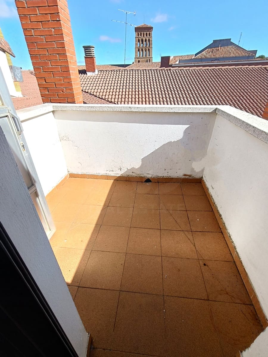 Local Commercial à vendre à Sahagun - 310 000 € (Ref: 10042052)