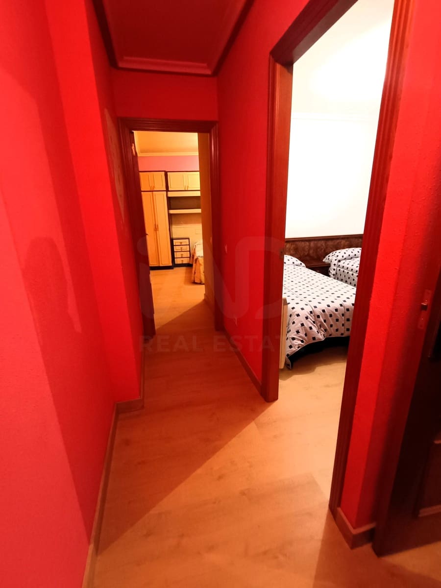 Local Commercial à vendre à Sahagun - 310 000 € (Ref: 10042052)