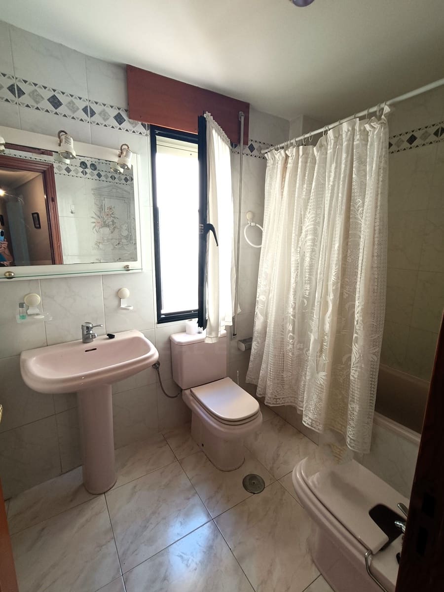 Local Commercial à vendre à Sahagun - 310 000 € (Ref: 10042052)