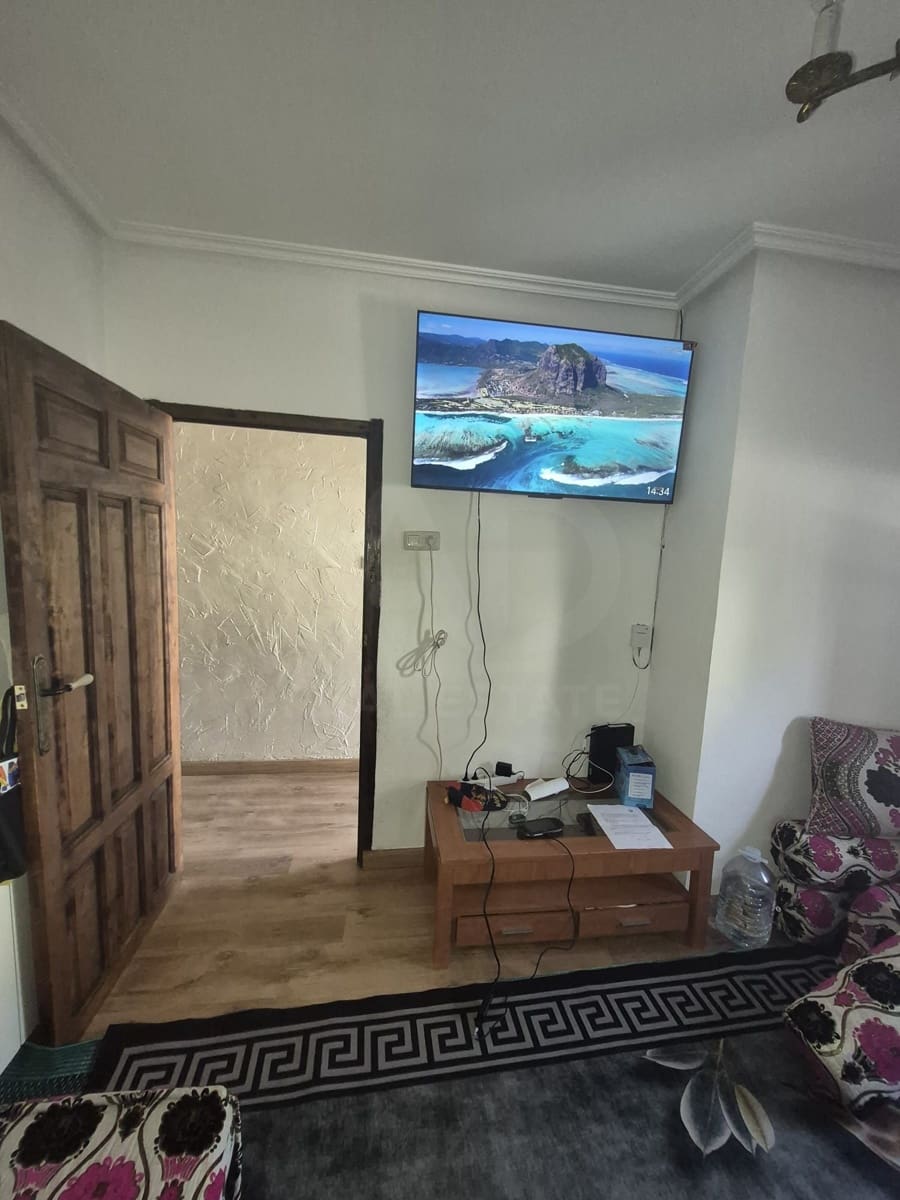Casa de 3 habitaciones en Villamanín en venta - 105.000 € (Ref: 10042053)