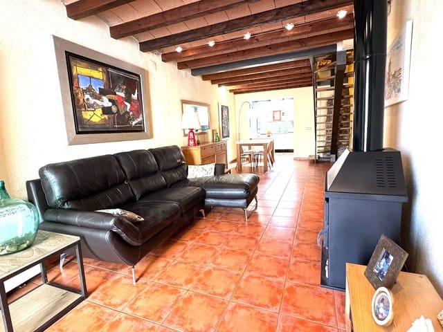 3 bedroom Terraced Villa for sale in Perafort - € 179,500 (Ref: 10042054)