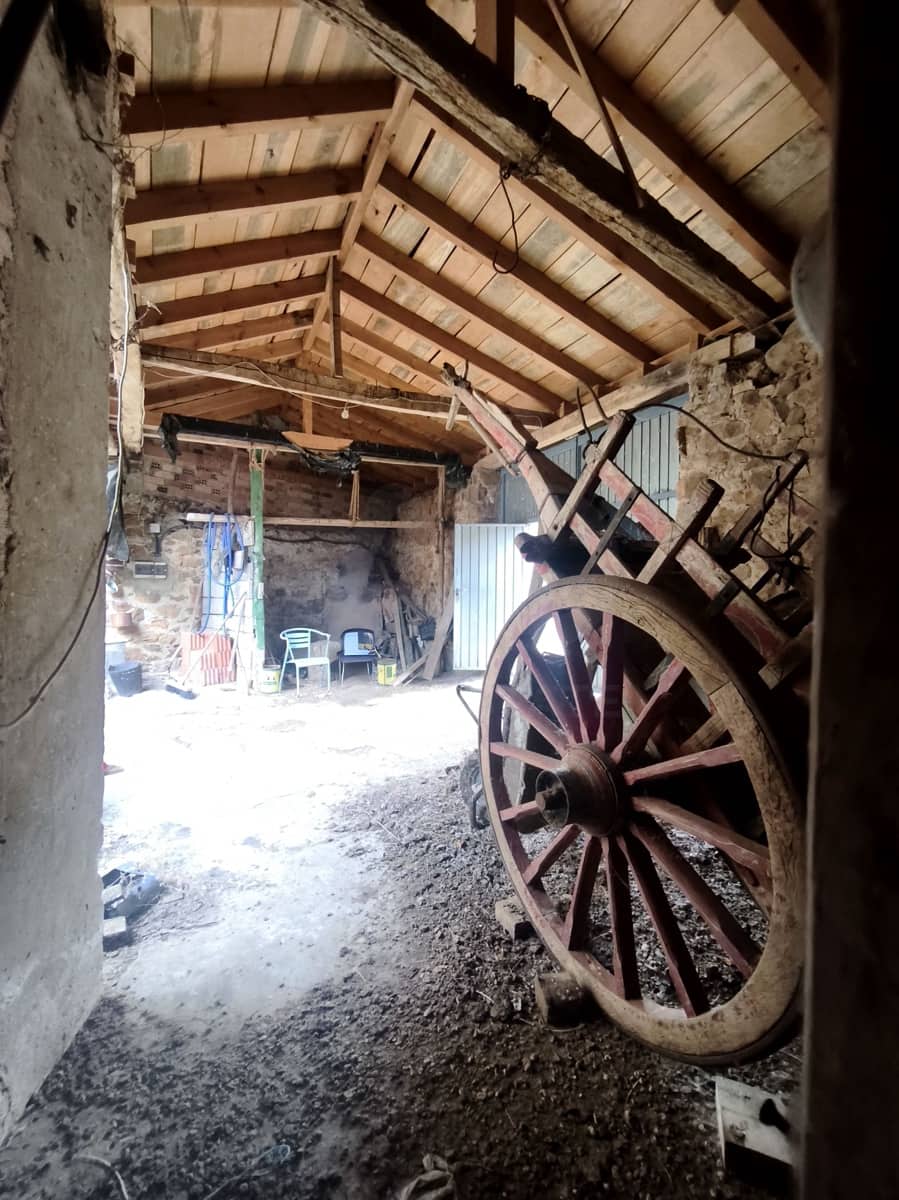 Commercial for sale in Vegaquemada - € 29,900 (Ref: 10042395)