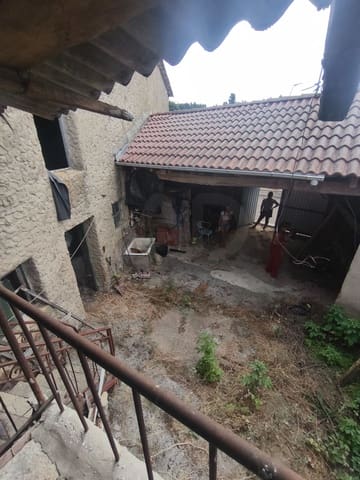 Commercial for sale in Vegaquemada - € 29,900 (Ref: 10042395)