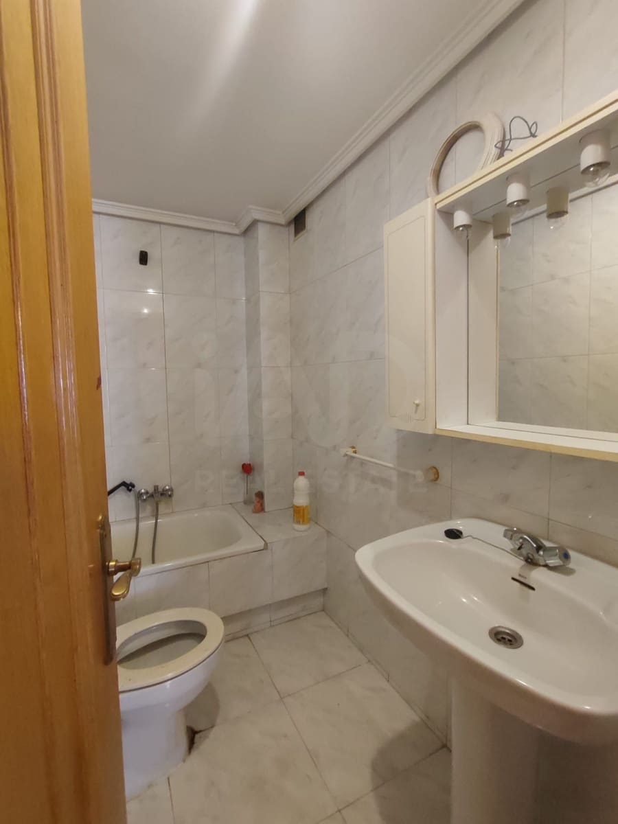3 makuuhuone Huoneisto myytävänä paikassa Astorga - 169 000 € (Ref: 10042396)