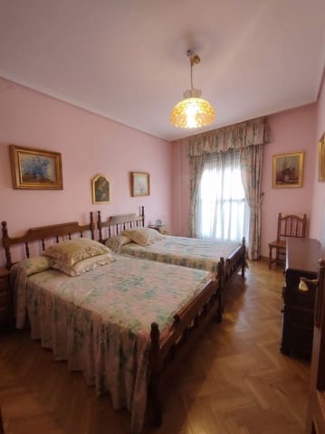 3 makuuhuone Huoneisto myytävänä paikassa Astorga - 169 000 € (Ref: 10042396)