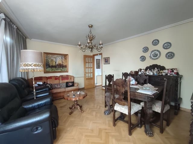 3 makuuhuone Huoneisto myytävänä paikassa Astorga - 169 000 € (Ref: 10042396)