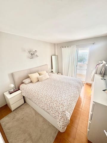 1 quarto Apartamento para venda em San Jose / Sant Josep de Sa Talaia com piscina - 350 000 € (Ref: 10042400)